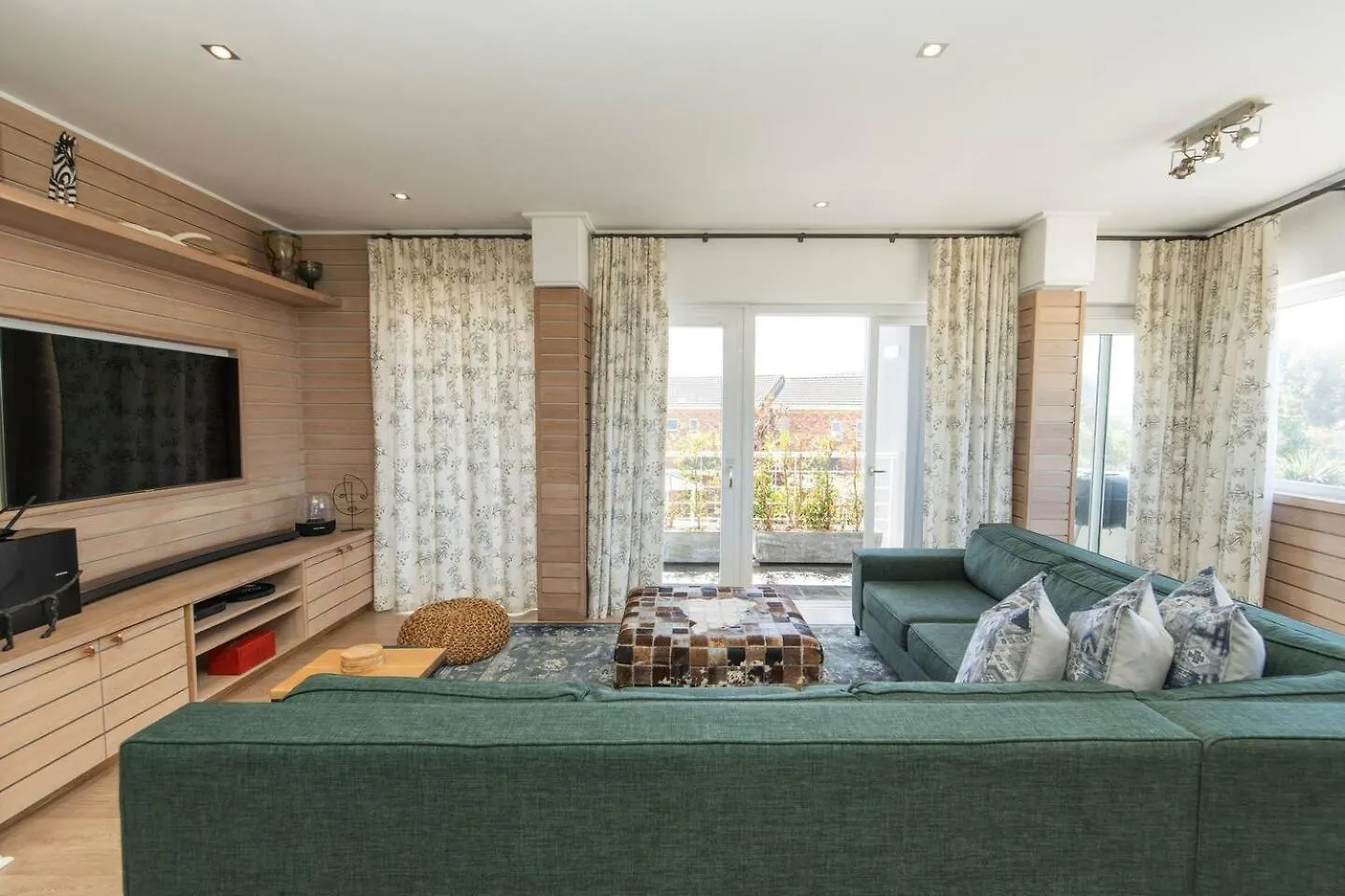 Sassy Saxon Apartment Port Elizabeth 0*,  South Africa